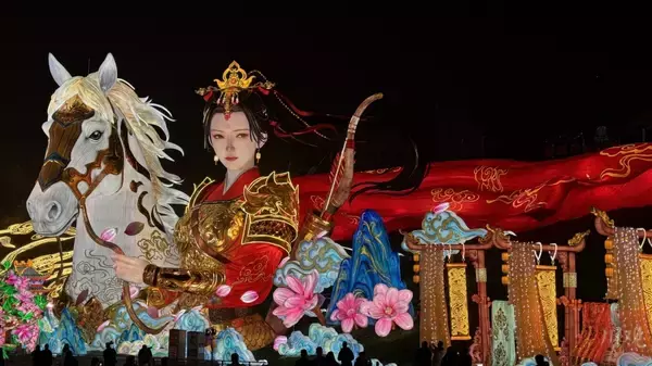 自貢ランタンフェスティバルが間もなく開幕、オブジェの設置完了―中国