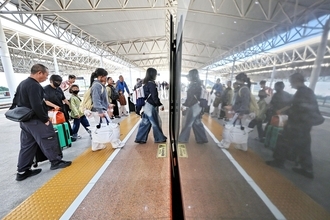 国慶節7連休に延べ21億4400万人が地域またぎで移動―中国