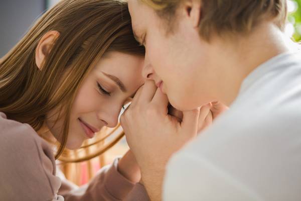 男って やっぱ単純 彼の好きを確かめる 簡単な方法 4つ 2019年3月18日 エキサイトニュース