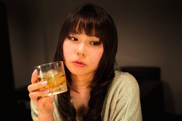 オス化stop 男性が抱きしめたくなる フェロモン を出すコツ5つ 15年5月21日 エキサイトニュース
