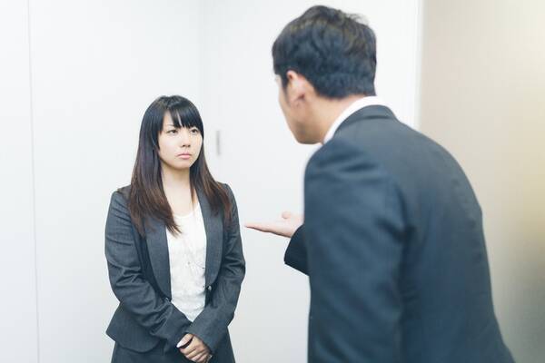 印象がガラッと変わる 無愛想な女性が恋を引き寄せる会話テク3つ 2015年12月16日 エキサイトニュース