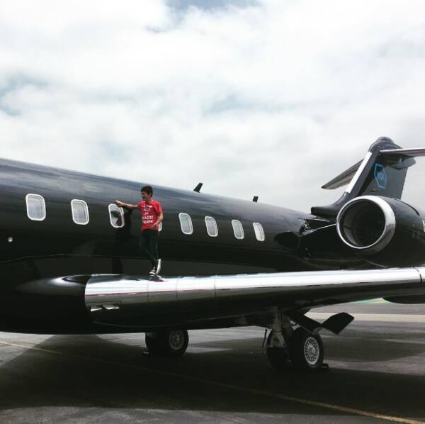 紗栄子の恋人zozotown前澤氏のセレブぶりがヤバイ 62億円絵画の次は 飛行機 16年6月16日 エキサイトニュース