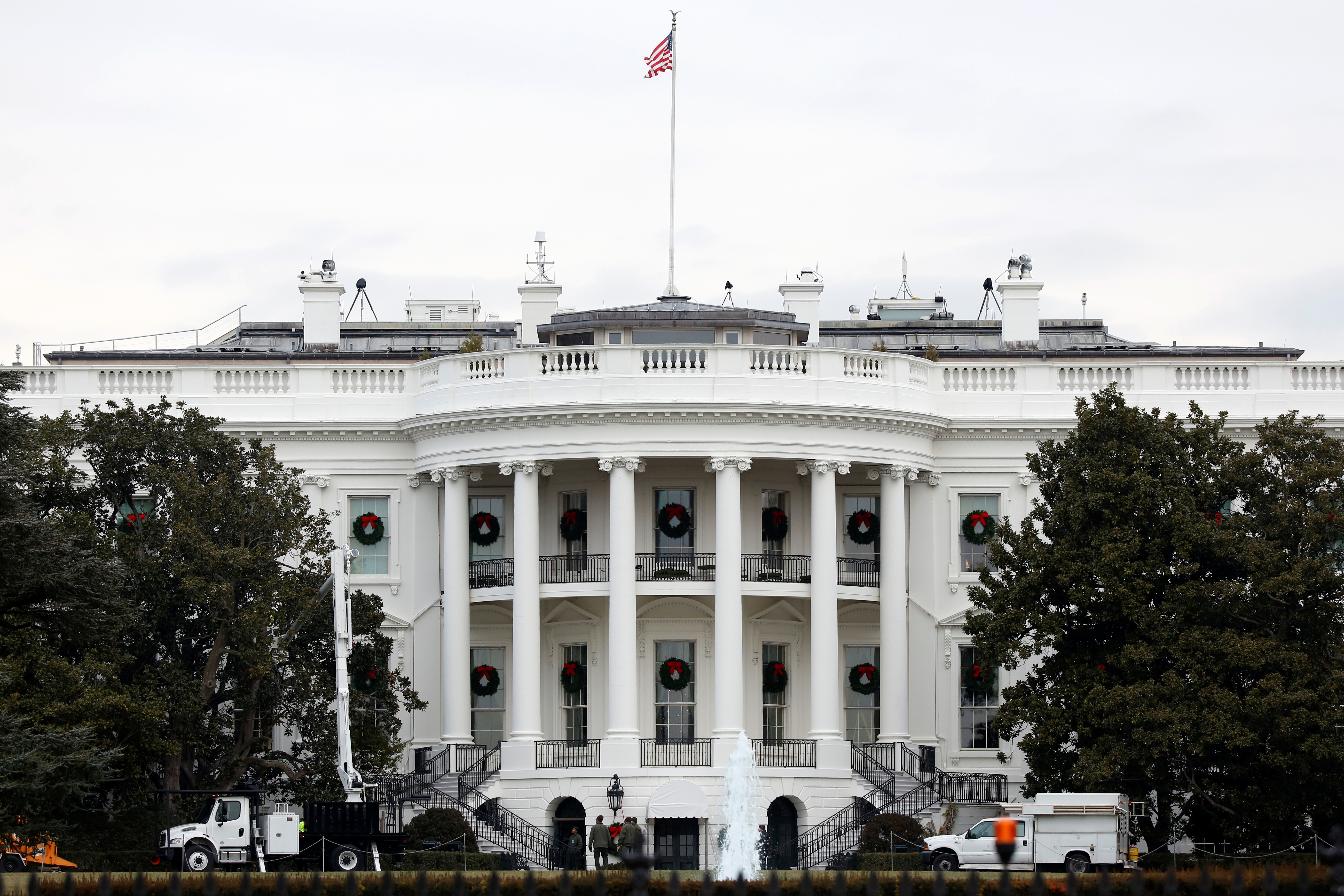 ホワイトハウス 議会に弾劾公聴会への参加拒否を通知