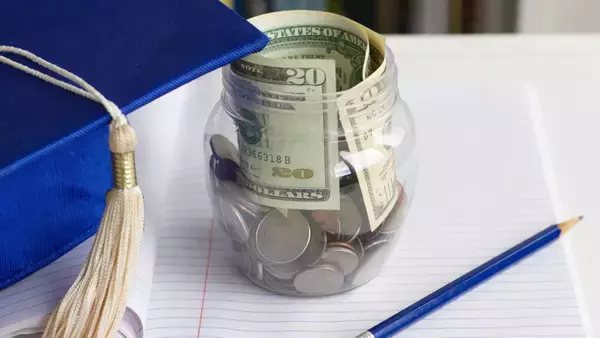 国の教育ローン（教育一般貸付）とは？奨学金、民間の教育ローンとの違いをわかりやすく解説