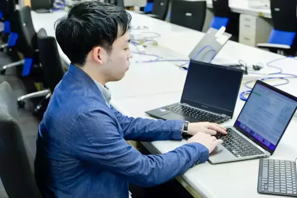 「システムエンジニア（SE）の仕事とは？　仕事内容、必要な資格、やりがいまで徹底取材！」の画像