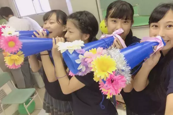 「体育祭もかわいく！オリジナルメガホンで思い切りはじけちゃおう！」の画像