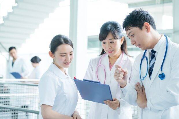 専門学校生のアルバイト事情は？アルバイト先から1日のスケジュールまで公開