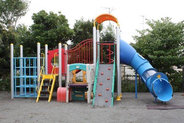 「幼稚園教諭」と「保育士」の仕事、なり方、やりがい、どこが違うの？　働いている人に聞いてみた！