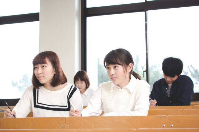 「オープンキャンパスのレポート」が夏休みの宿題に！すらすら書けるコツを紹介