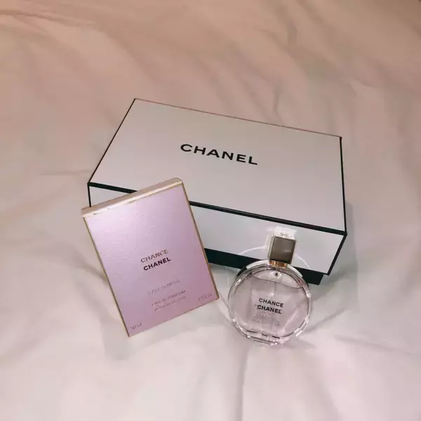 「2019年最新版！女子高生が彼氏にもらって本当にうれしいクリスマスプレゼント」の画像