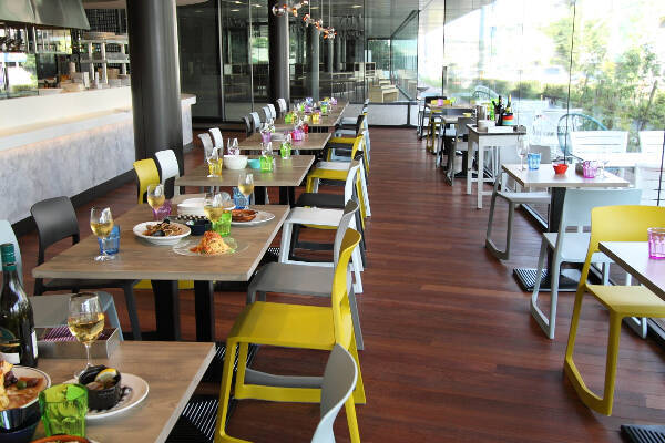 学食にカフェテラス！あこがれのキャンパスライフが楽しめる大学5選