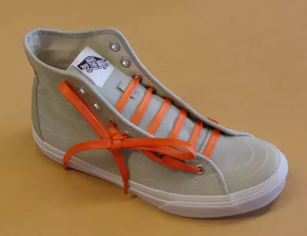 「おしゃれ！　ほどけない！　プロ直伝の人と差をつける靴ひもの結び方」の画像