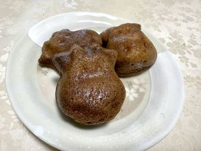 ドバイチョコの次にじわじわ来てる『バター餅』をデイリーヤマザキで発見！ ただし温めないと歯が立たないから気を付けろ