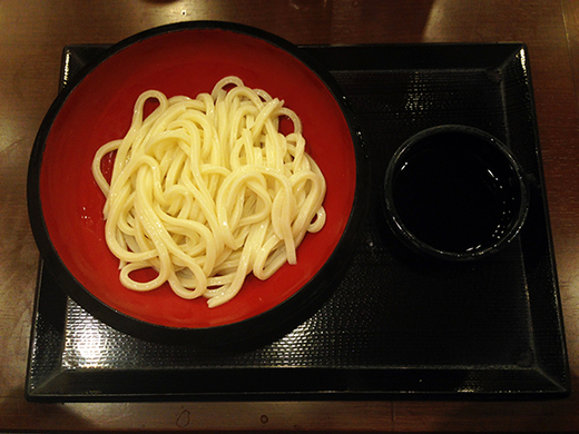 グルメ 丸亀製麺のメガ盛りメニュー 家族うどん がデカすぎ風呂桶かと思ったでござる 13年7月9日 エキサイトニュース