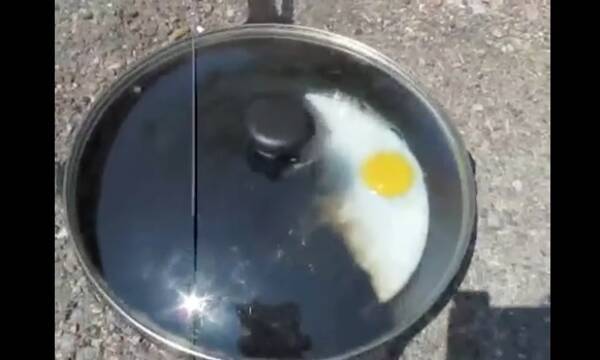 衝撃動画 猛暑すぎて道路で目玉焼きを作るのが流行中 13年7月14日 エキサイトニュース