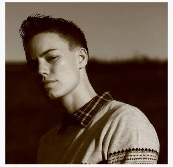 発想の転換 女性モデルとして売れなくなってきた 髪を切って男性モデルへ転身 超絶イケメンになって大成功 13年10月22日 エキサイトニュース