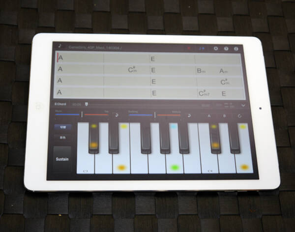 耳コピ苦手なヤツ集まれ カシオのコード解析アプリ Chordana Viewer がかなりいい感じで使えそうだぞ 14年3月26日 エキサイトニュース