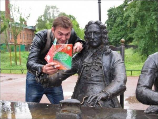 イタズラによって意味が完全に変わってしまった像の写真28連発 14年7月23日 エキサイトニュース