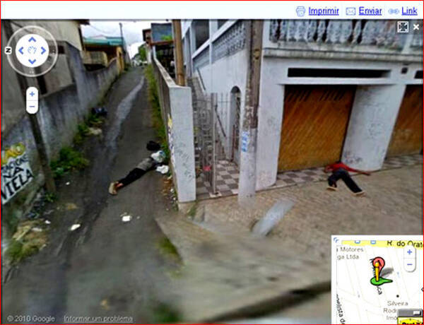 ブラジルの Google ストリートビュー に死体が写っていると話題に 10年10月13日 エキサイトニュース