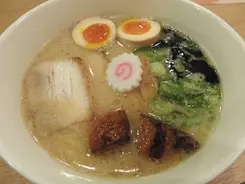 ラーメン二郎は豚の餌 と言う人が多いのでブタが本当に二郎を食べるのか養豚業者に聞いてみた 15年6月10日 エキサイトニュース