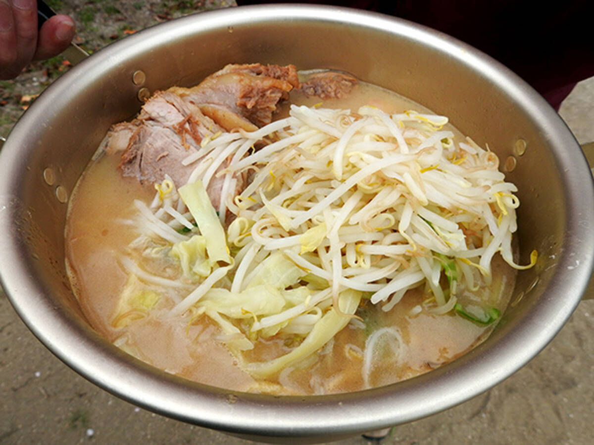 ラーメン二郎は豚の餌 と言う人が多いのでブタが本当に二郎を食べるのか養豚業者に聞いてみた 15年6月10日 エキサイトニュース