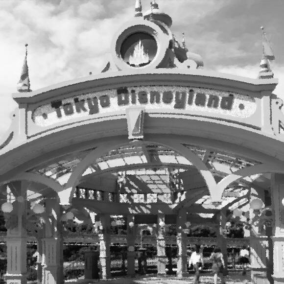 ディズニーランドで閉園後隠れるとミッキーが来て 永遠に出られない夢の国へ連れて行かれる というのは本当かマニアに聞いてみた 15年6月29日 エキサイトニュース