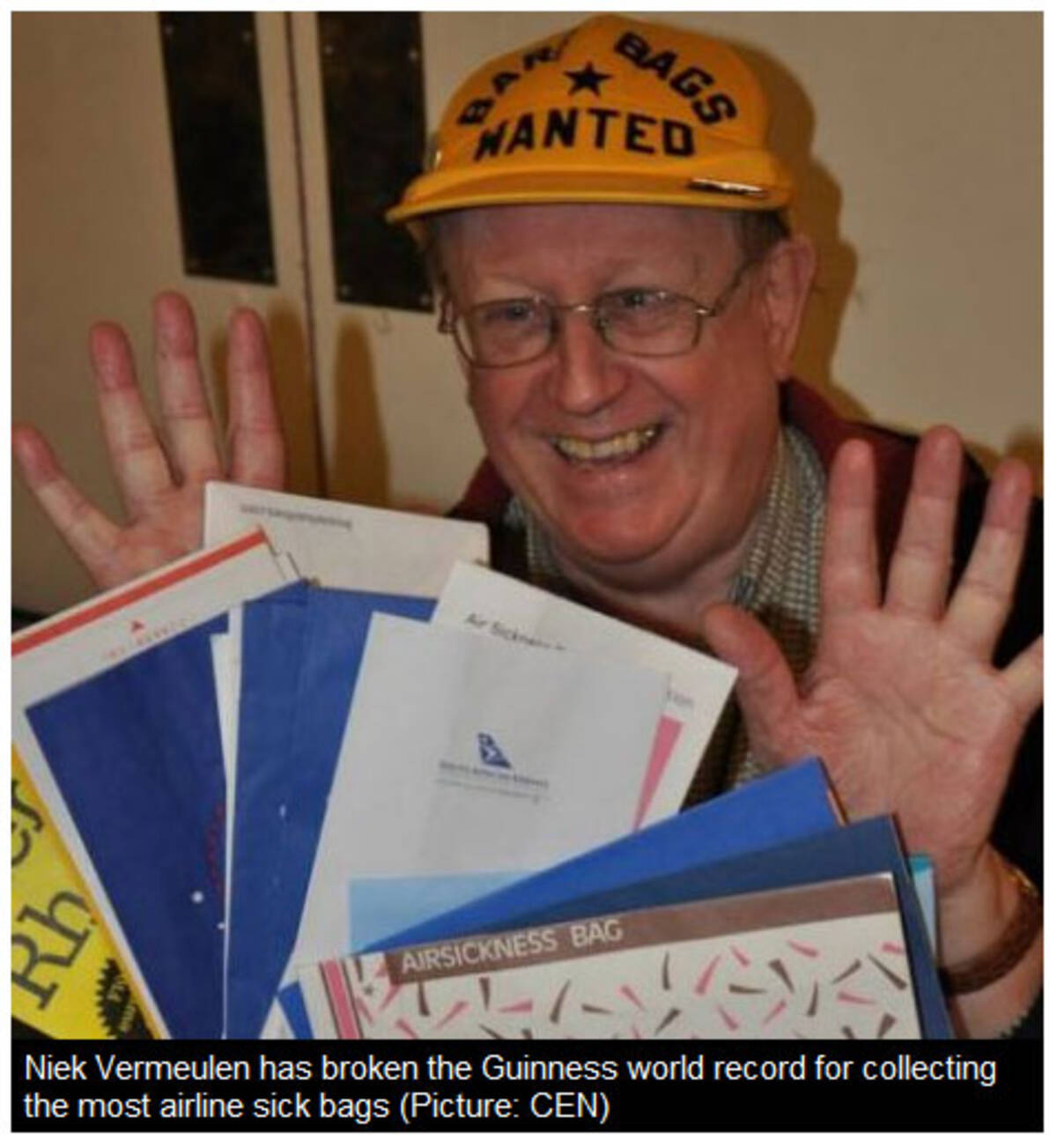 74歳のおじいちゃん 6016枚のエチケット袋を集めてギネス記録に 11年3月9日 エキサイトニュース