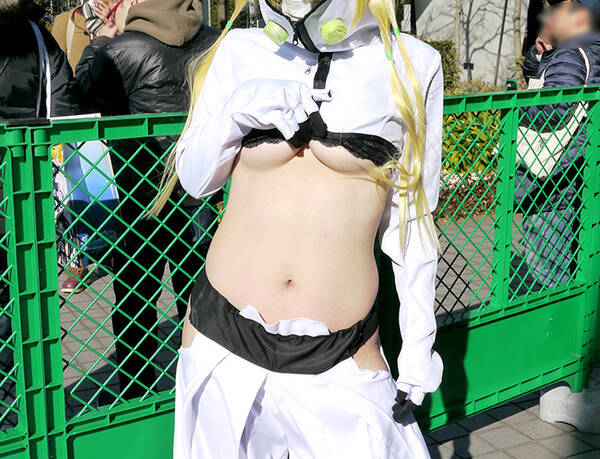 コミケ91 2日目を彩った美人コスプレイヤー29連発 キルラキル 楽園追放 Bleach など過激なコスプレが大集合 16年12月30日 エキサイトニュース