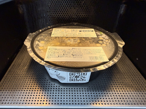 セブンの「ラーメンマシン」が盛大にバズり中！ 改めて食べてみたら1つだけ課題を発見した