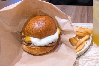 【ジンクス】7月1日にオープンしたモスの新業態が「チーズバーガーメイン」と知って、一抹の不安を覚えた理由