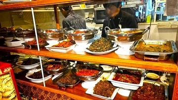 手掴みでガブり！ 新宿で見つけたガチすぎる『ジャワ料理』専門店へ行って「これは流行るぞ！」 と感じた理由