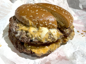 バーガーキングの新作が「ありえんくらい美味い」と話題なので食べてみた → あり得るけど確かにウマい！