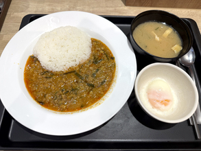 【松屋】セブン話題作級のしょっぱさ!?『ピリ辛ニラたま飯』はライス大盛りで頼むべし