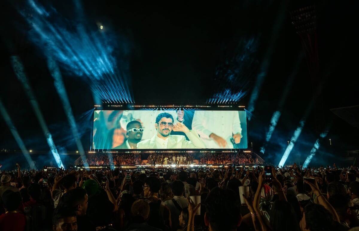 バッド・バニー「記録的公演」現地レポート　豪シドニーで約9万人動員、次はいよいよ日本上陸