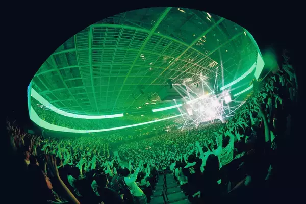 「go!go!vanillasが「バニラズ9」で描いた壮大なライブ表現、「僕らの未来に賭けてみよう」」の画像