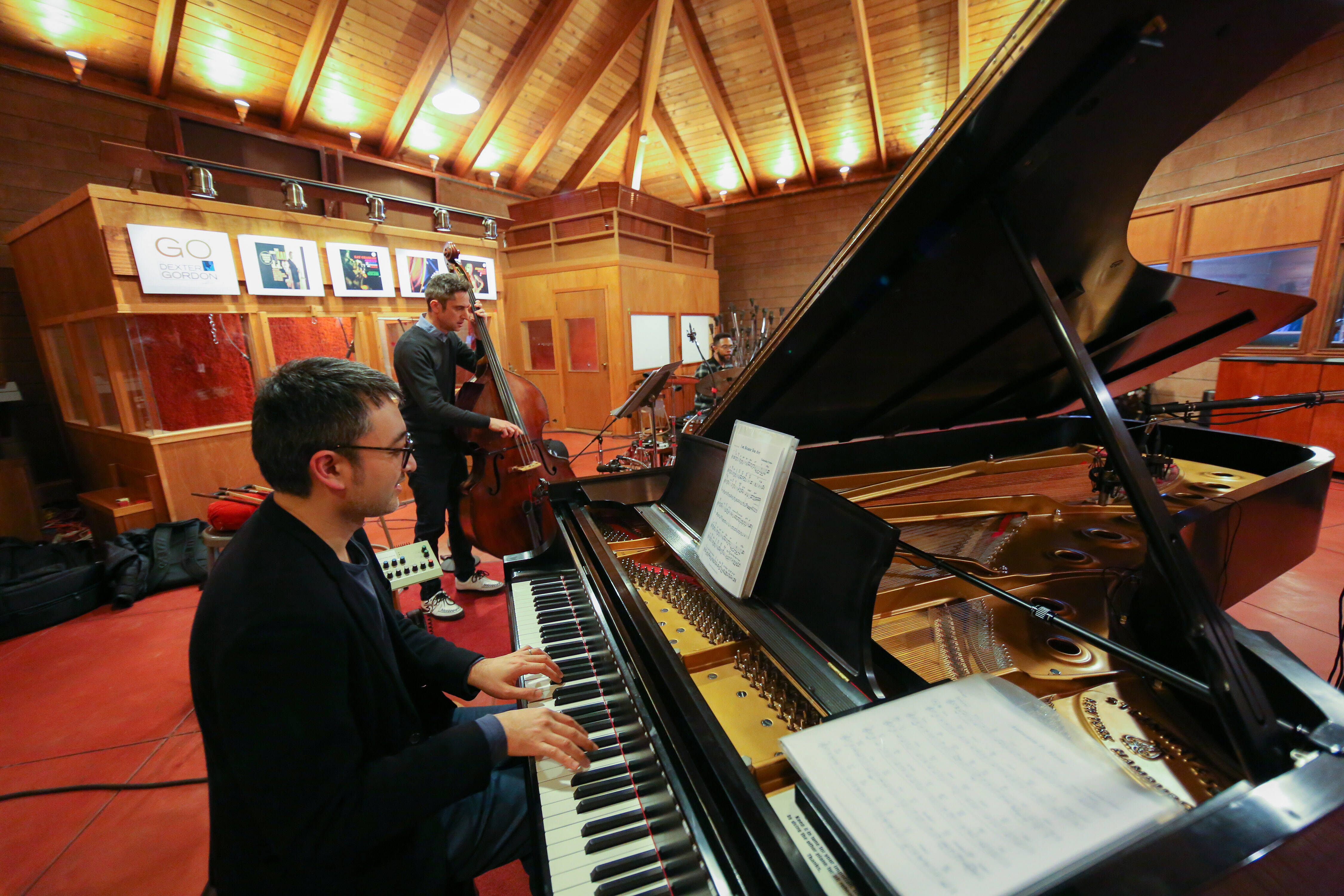 海野雅威がジャズピアノの歴史と向き合う理由「スタンダードを知らずに自分の曲は書けない」