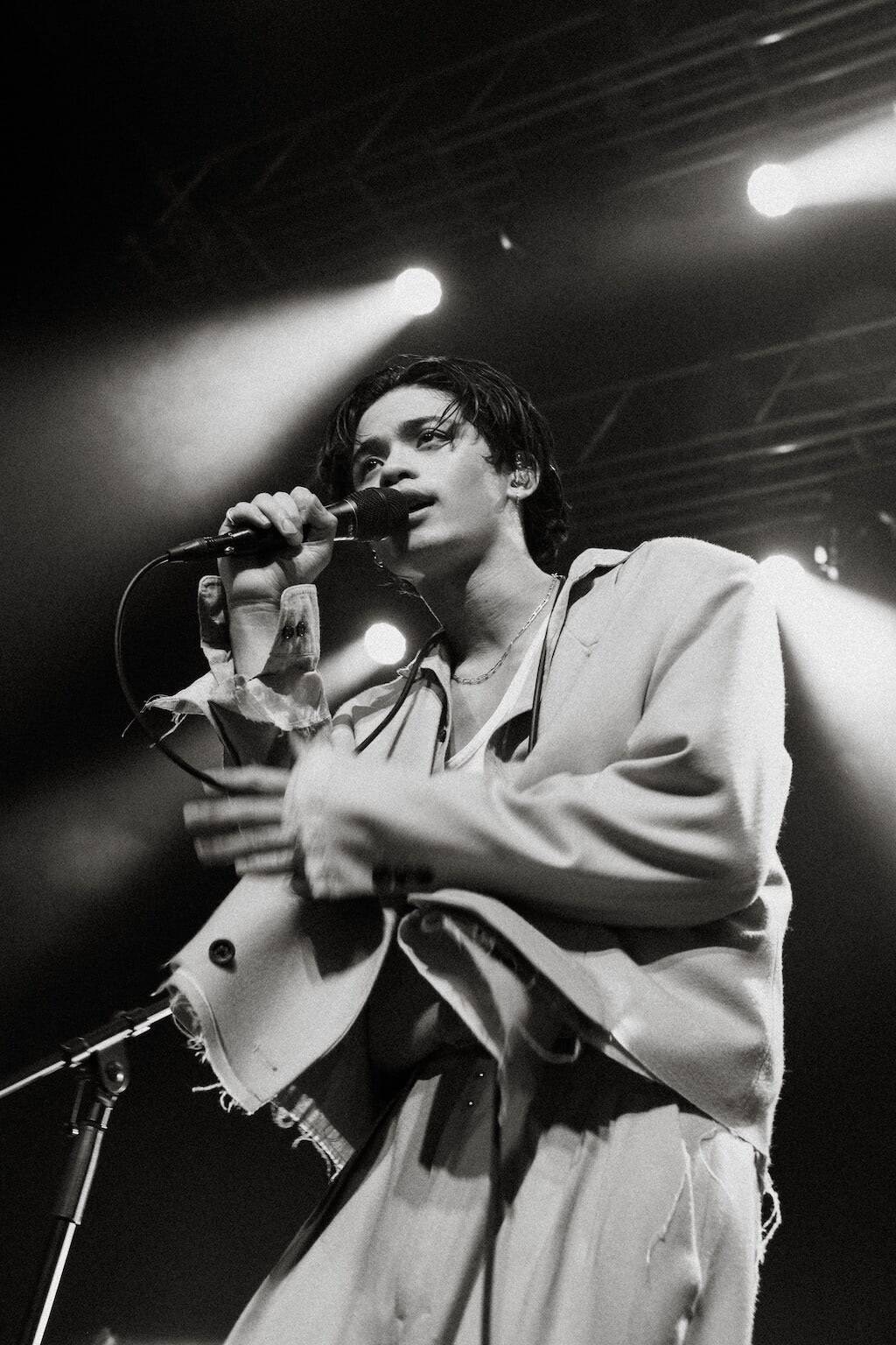 jo0jiが初の全国ツアー完遂、『呪術廻戦』EDテーマ初披露、歌力で魅せた一夜