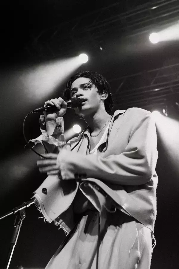 「jo0jiが初の全国ツアー完遂、『呪術廻戦』EDテーマ初披露、歌力で魅せた一夜」の画像