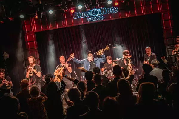 「イブラヒム・マーロフ、中東ジャズの旗手が語る「他者との違いを認め合うことの大切さ」」の画像