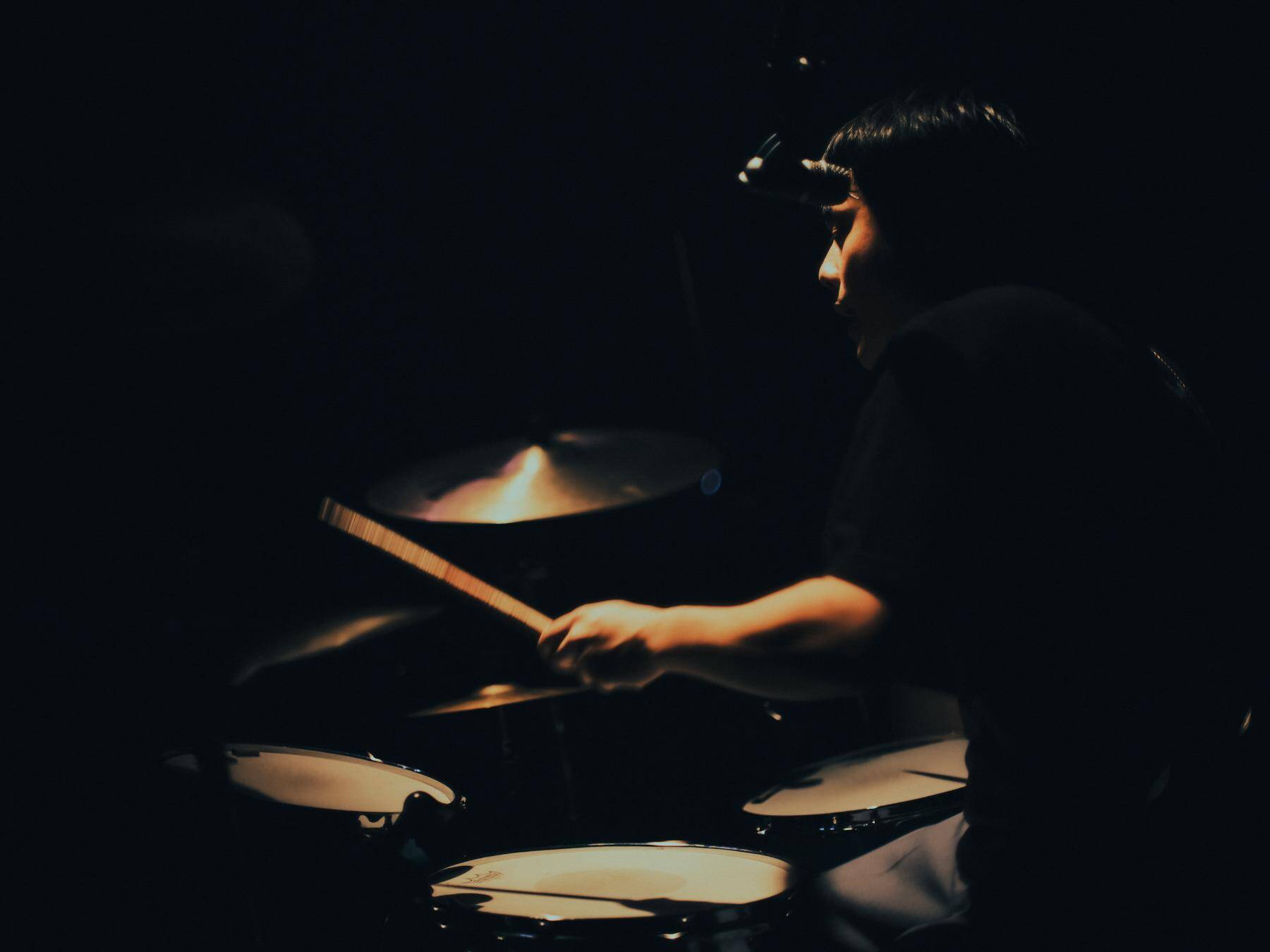 kurayamisakaがツアー完走、圧巻の演奏とアジカンのカバーで示した「過去と未来を繋ぐ」意思