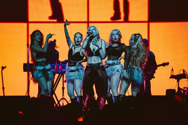 「羊文学、m-flo、HANA、Creepy Nuts、ちゃんみな、サカナクションが一挙集結「Spotify On Stage Tokyo 2025 -Year-End Special-」レポート」の画像