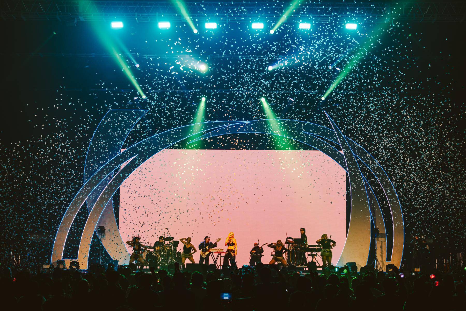 羊文学、m-flo、HANA、Creepy Nuts、ちゃんみな、サカナクションが一挙集結「Spotify On Stage Tokyo 2025 -Year-End Special-」レポート