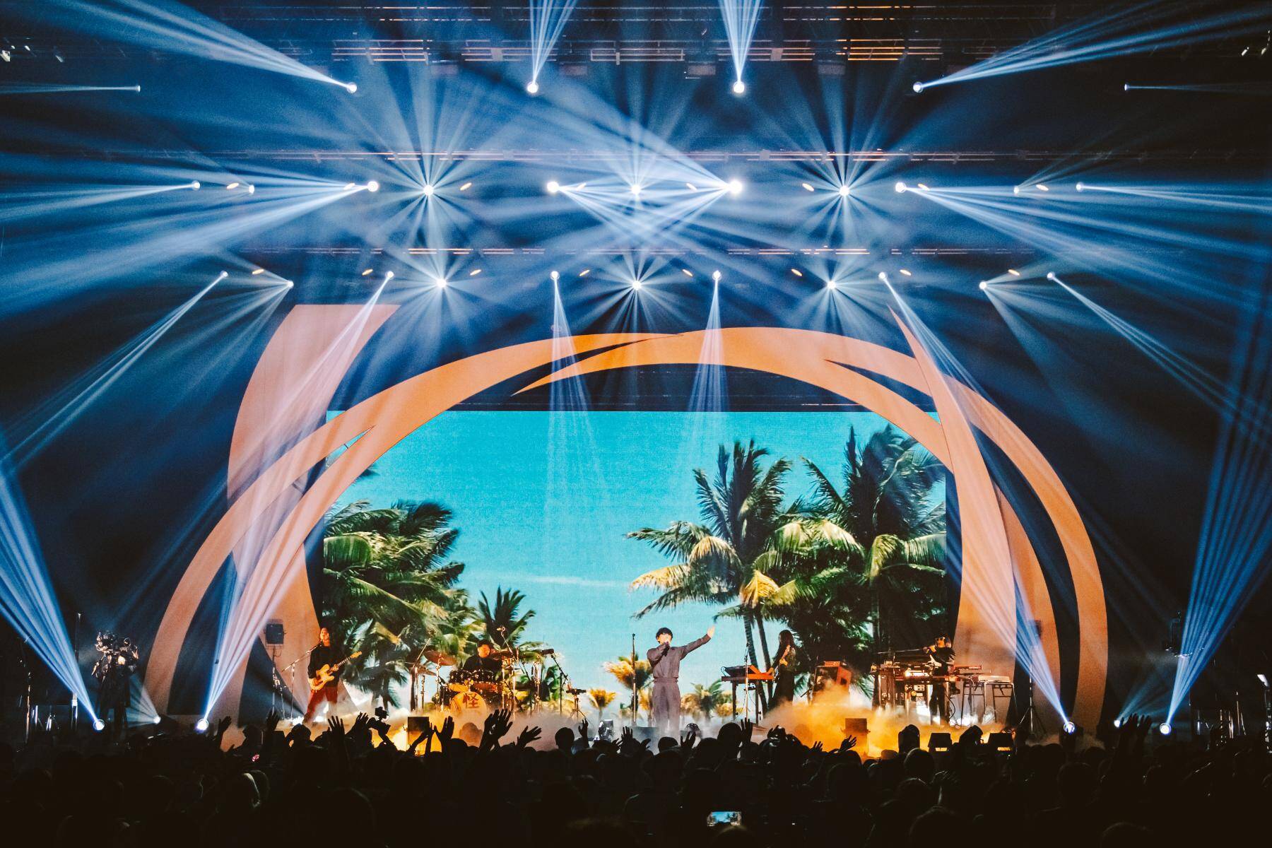 羊文学、m-flo、HANA、Creepy Nuts、ちゃんみな、サカナクションが一挙集結「Spotify On Stage Tokyo 2025 -Year-End Special-」レポート