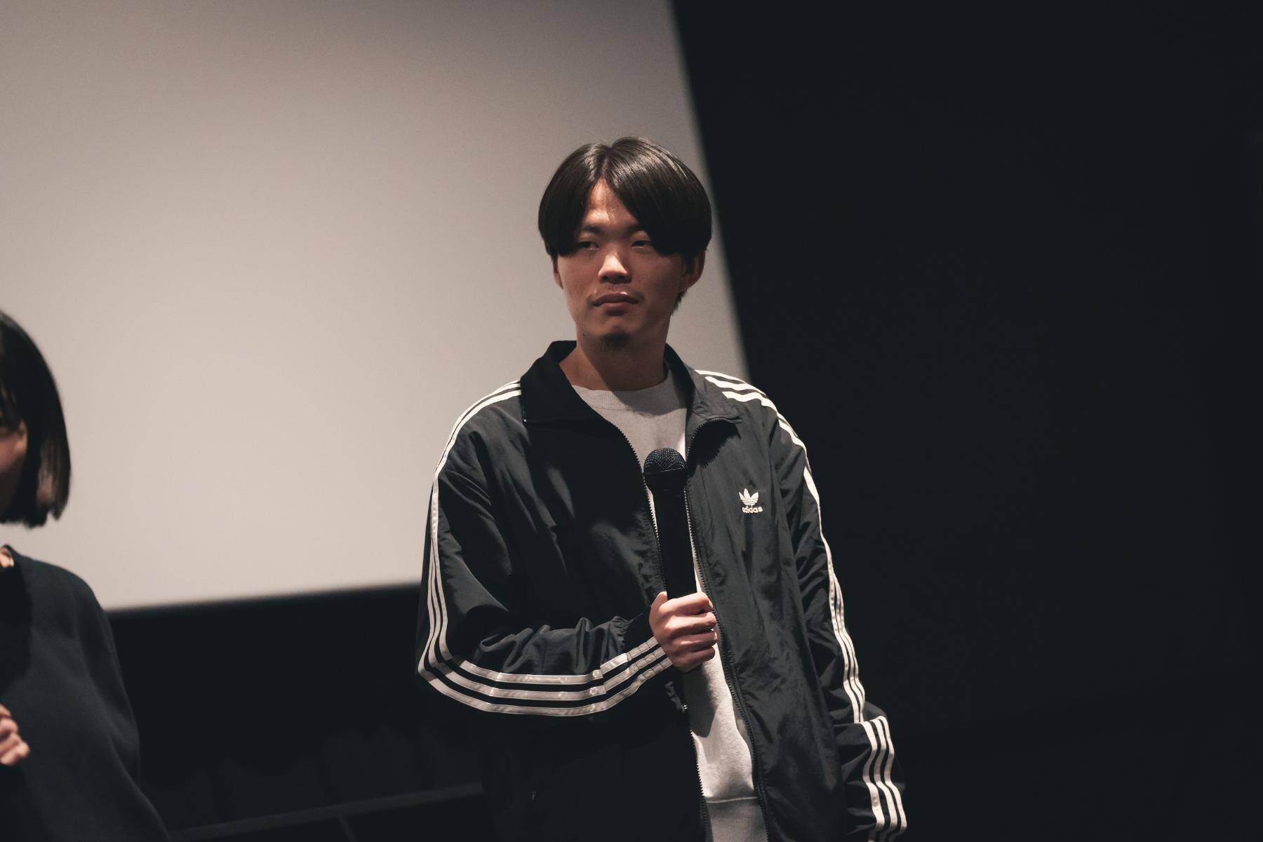 『劇場版 kurayamisaka』見どころレポート　バンドの地元・大井町の轟音シアターで圧倒的ライブを追体験