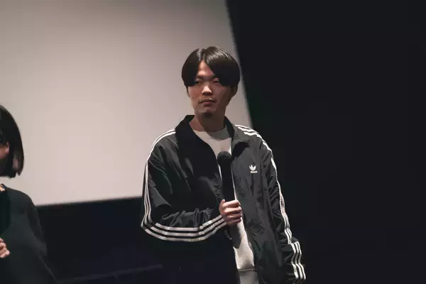 「『劇場版 kurayamisaka』見どころレポート　バンドの地元・大井町の轟音シアターで圧倒的ライブを追体験」の画像