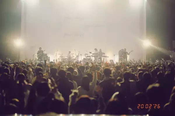 「Chilli Beans.が全対バン曲披露、ツアーファイナルZepp Hanedaを彩った驚きの一夜」の画像