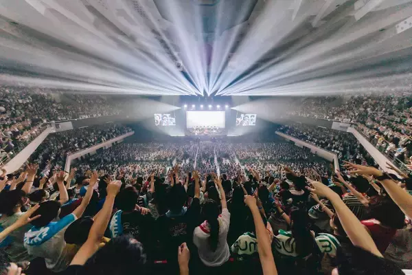 「sumika、日本武道館で鳴らした『Unique』の答え「少数派のあなたを愛したい」」の画像