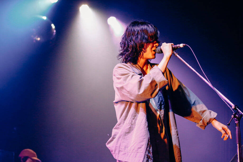 ヨギー、ミツメら実力派アーティスト白熱のライブ「Scramble Fes 2022」レポート