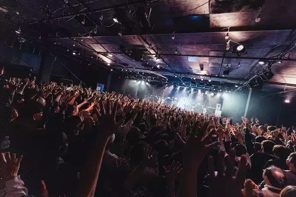 「NEO JAPONISM、新体制で熱気を生んだリキッドルーム公演、日本武道館単独公演への夢」の画像