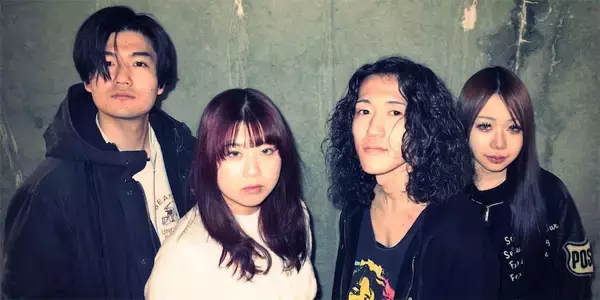 MoritaSaki in the poolが語る、シューゲイザーと社会のルールに囚われない「新しい遊び」